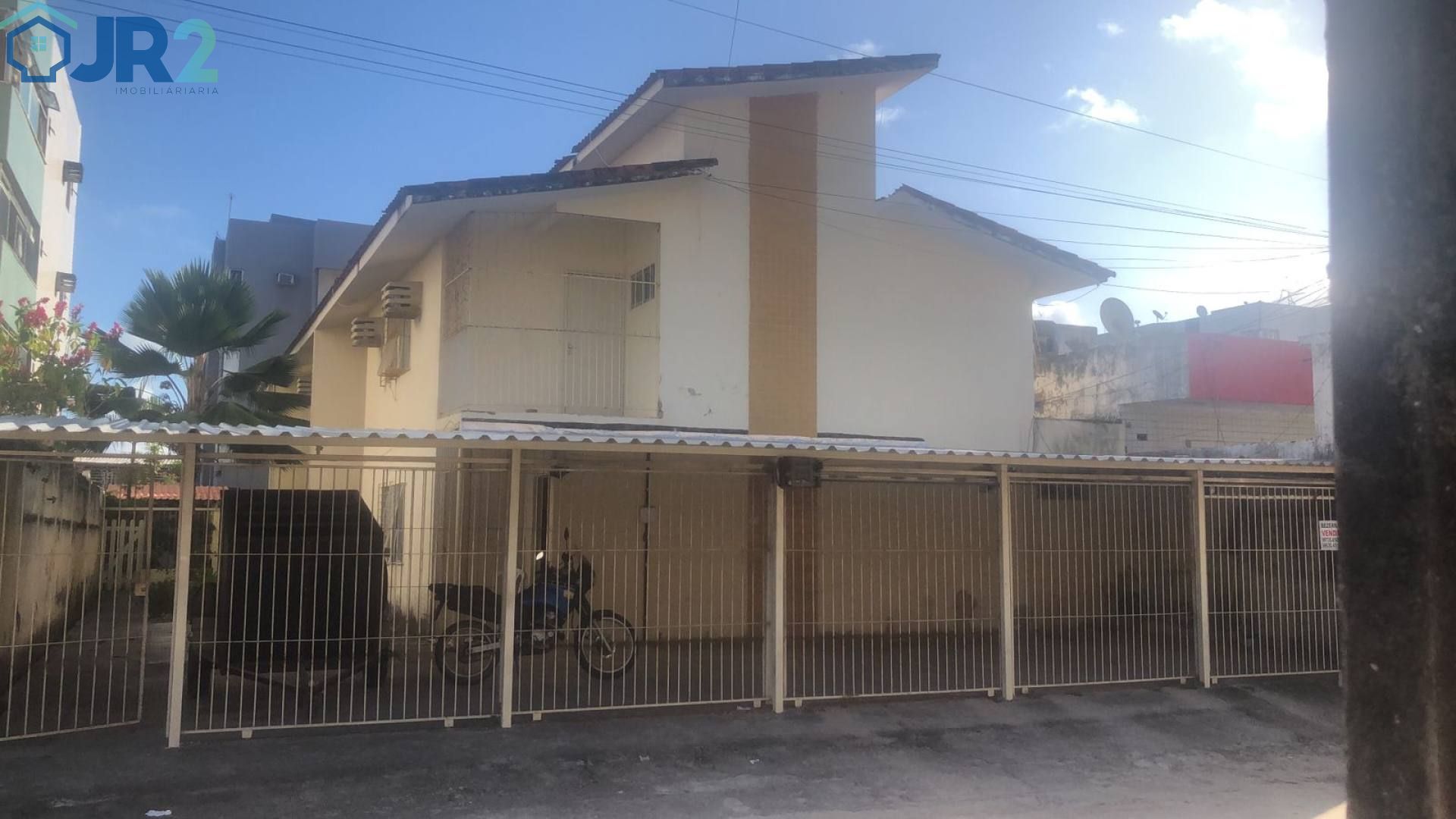 Casa  Condomínio em Candeias/ FINANCIA TODOS OS BANCOS