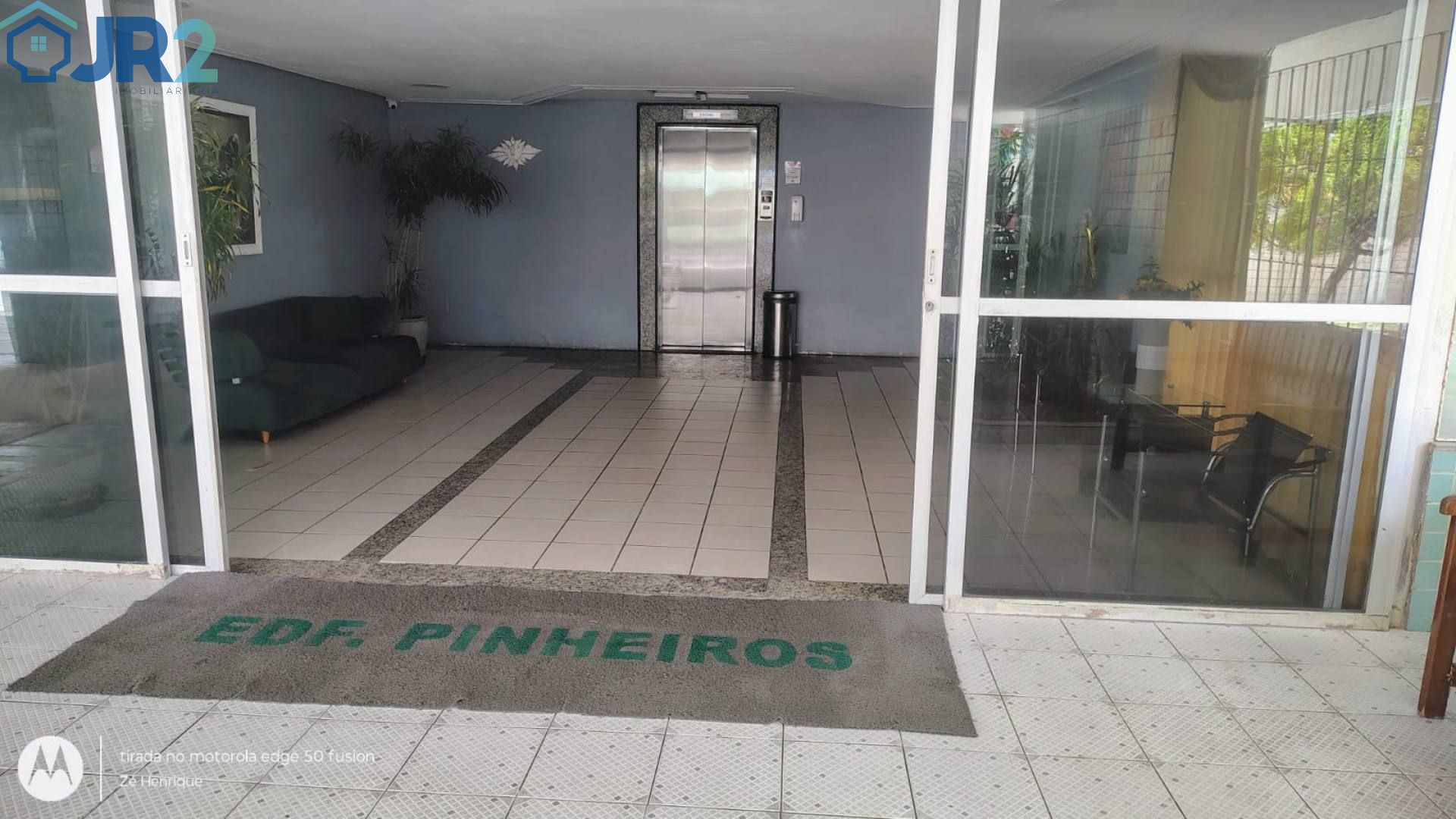 Apartamento com 3Qts - 77m² no Bairro de Boa Viagem