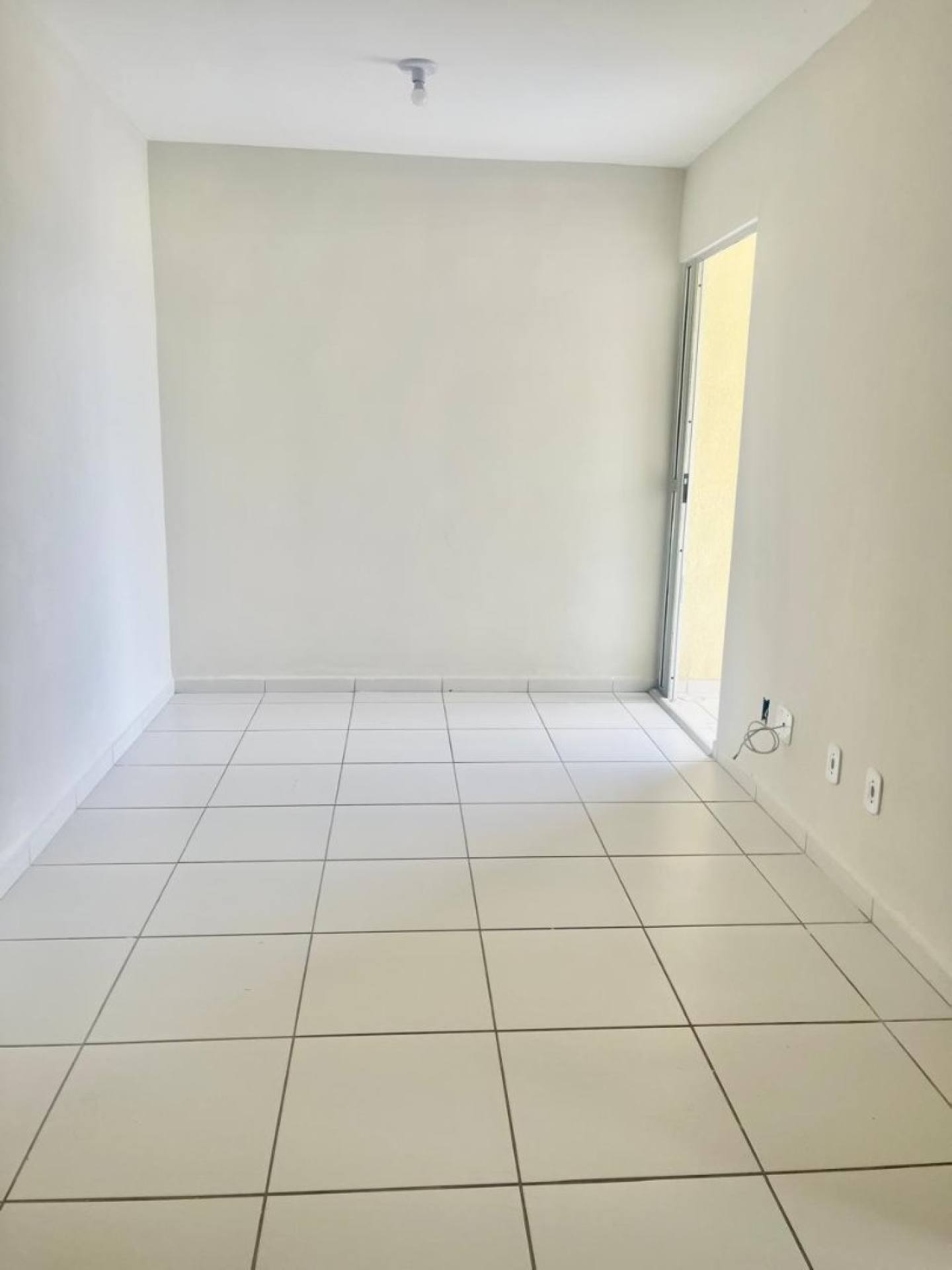 Apartamento Para Vender 2 quartos e Varanda em Camaragibe