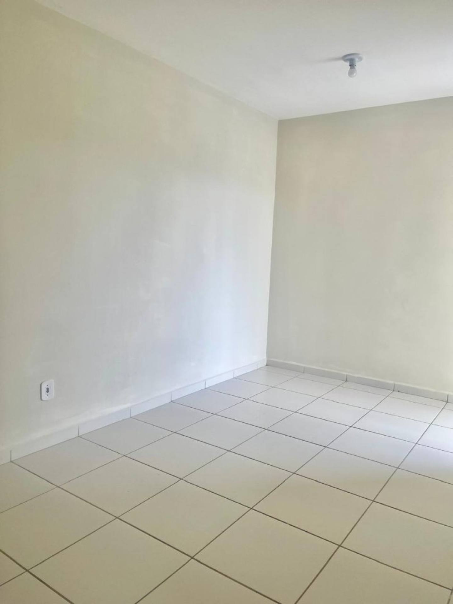 Apartamento Para Vender 2 quartos e Varanda em Camaragibe