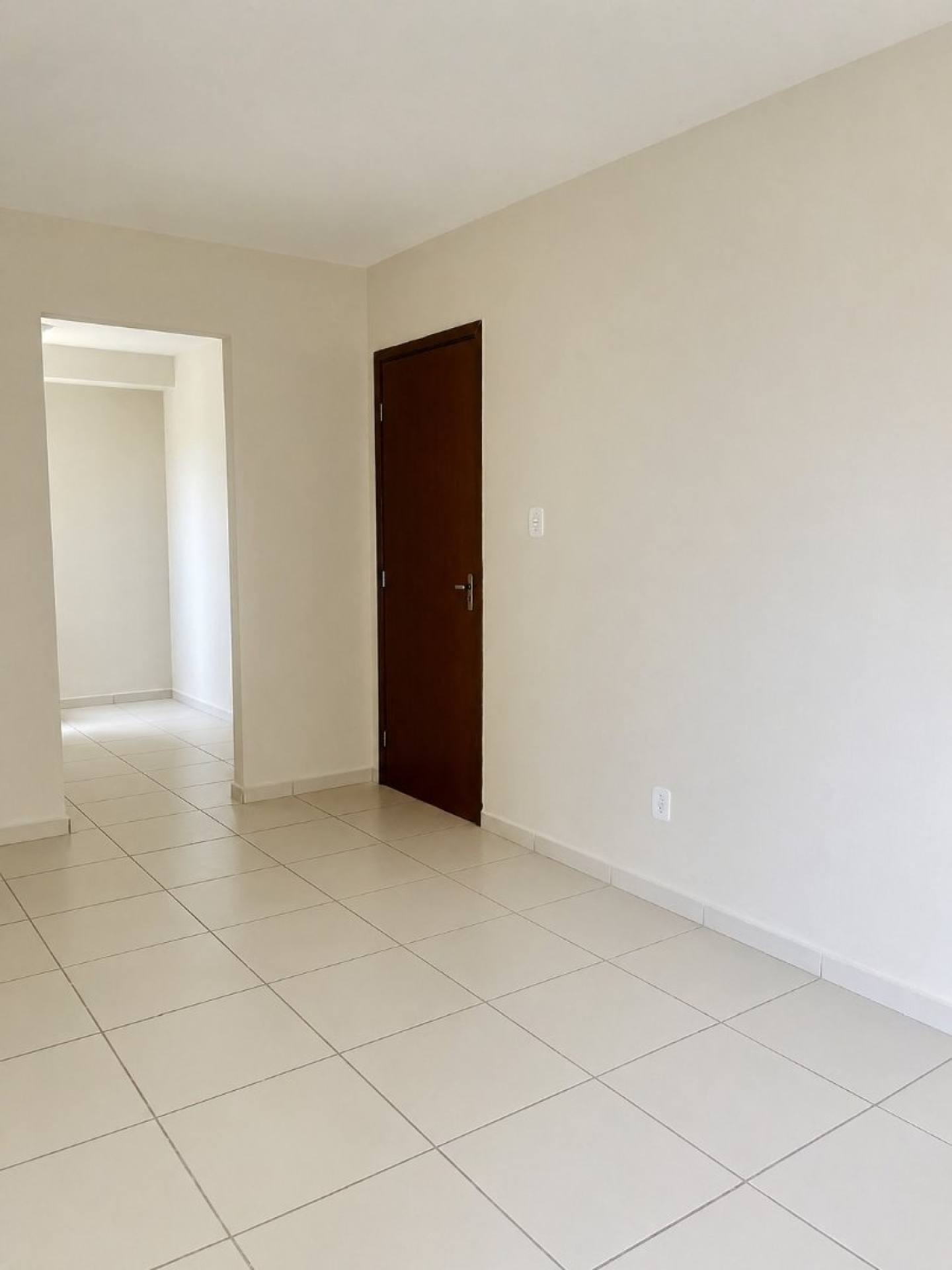 Apartamento Para Vender 2 quartos e Varanda em Camaragibe