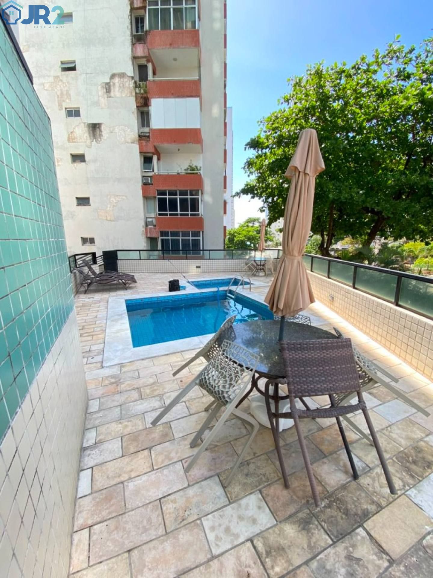 03 QUARTOS EM SETUAL COM 02 SUITES E 02 VAGAS DE GARAGENS