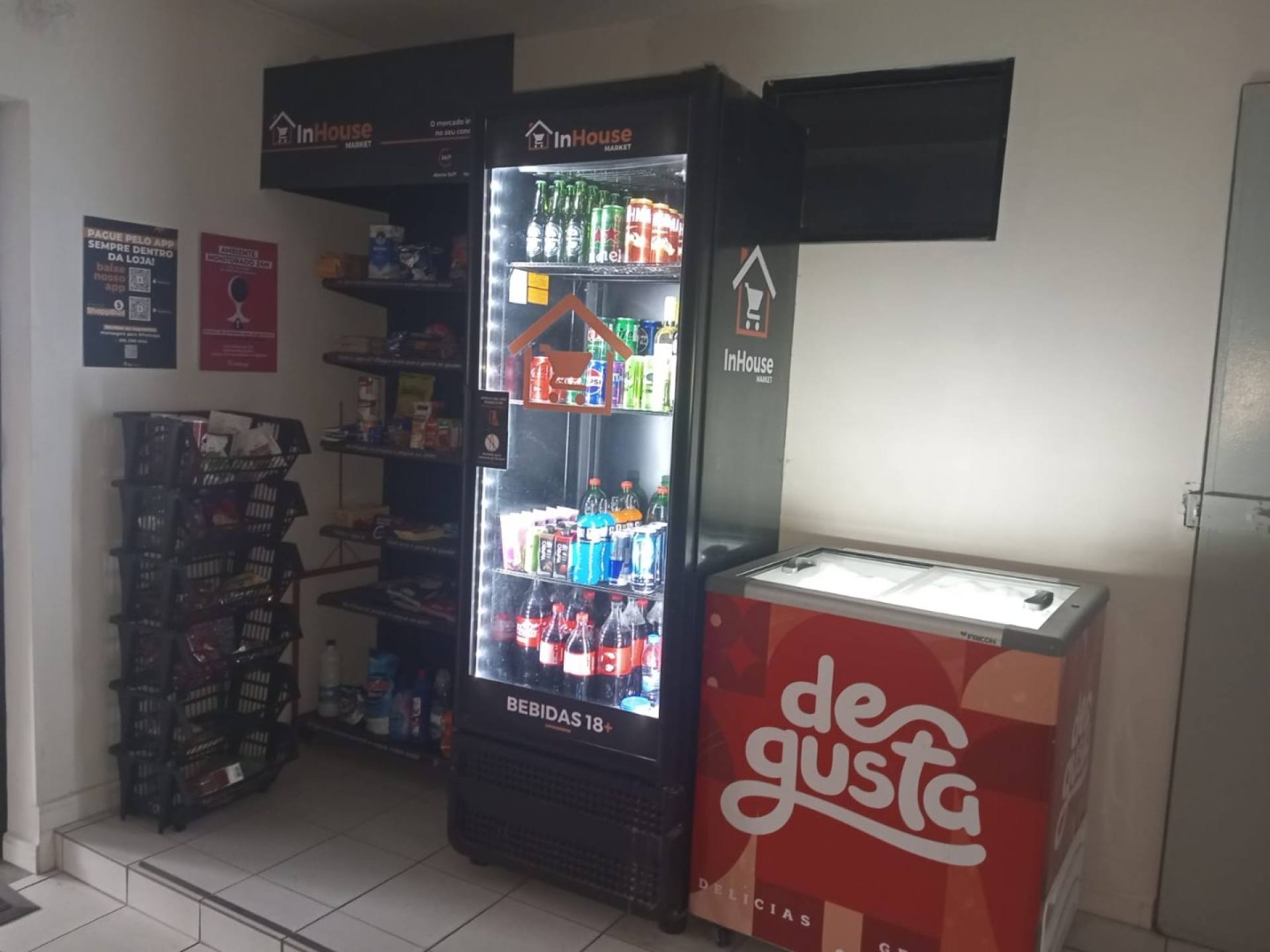 Vende  Apartamento na Madalena