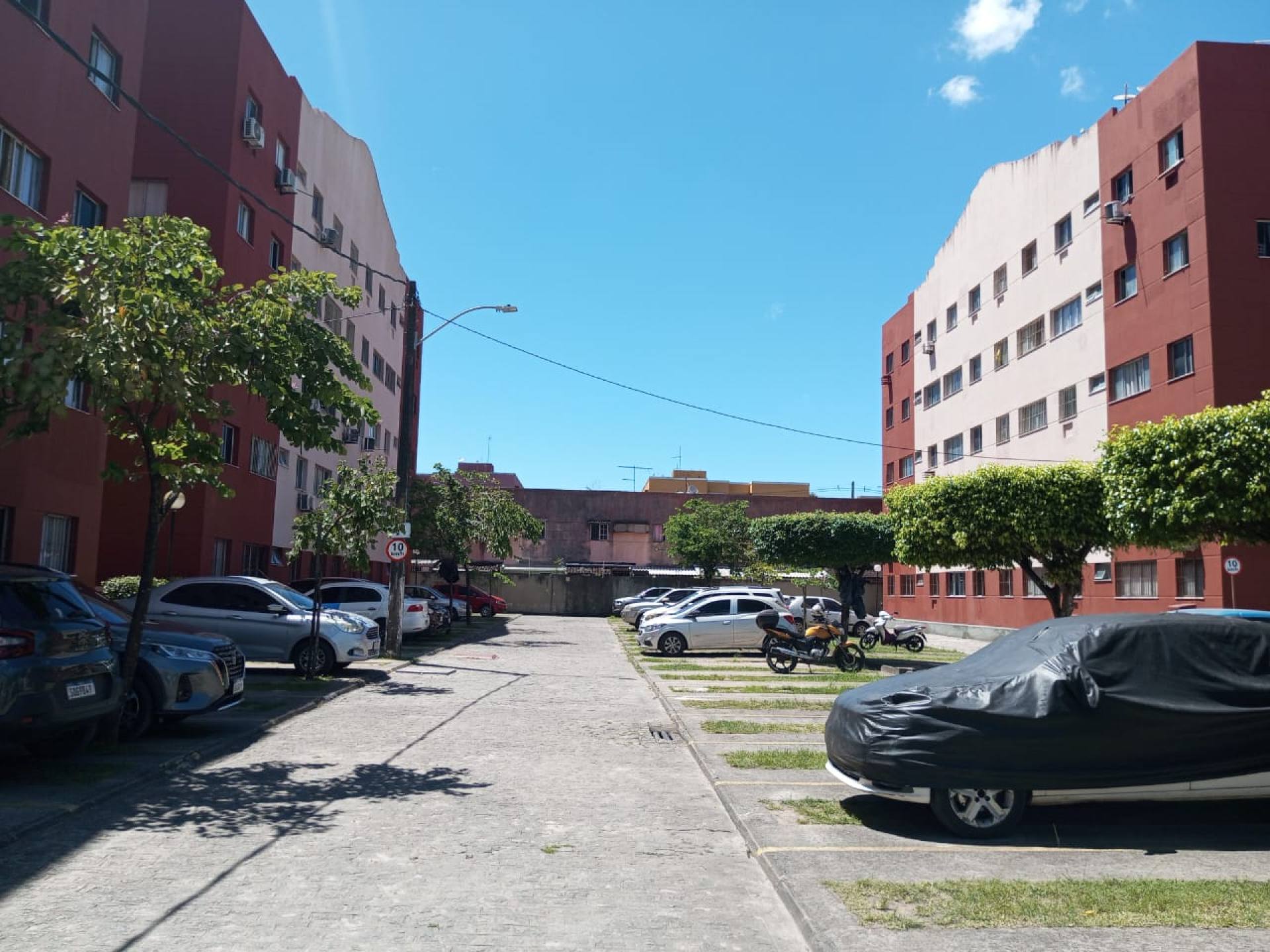 Vende  Apartamento na Varzea 