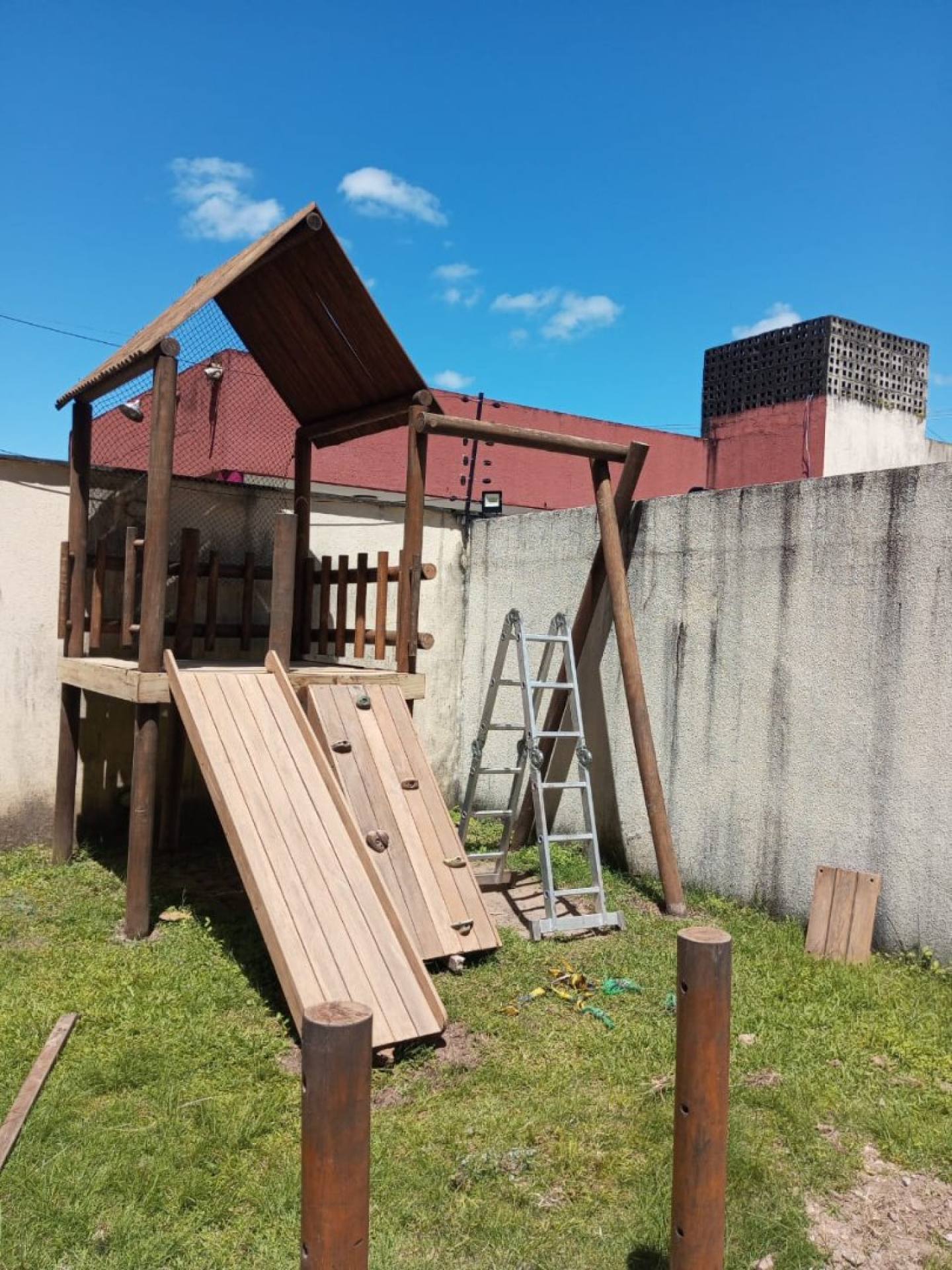 Vende  Apartamento na Varzea 