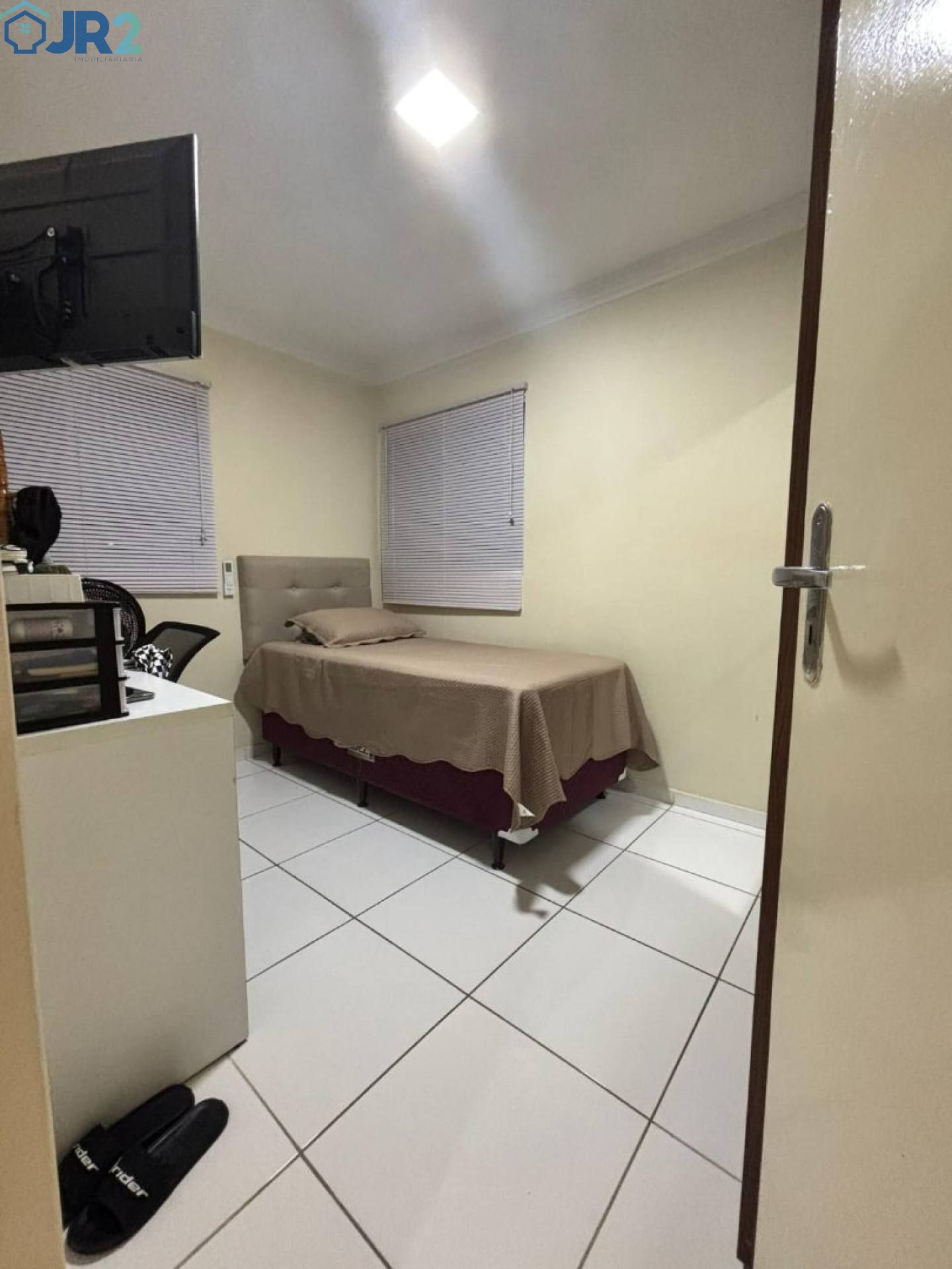 Casa de Condomínio Para Vender com 2 quartos 1 suítes no bairro VILA TORRES GALVÃO em Paulista