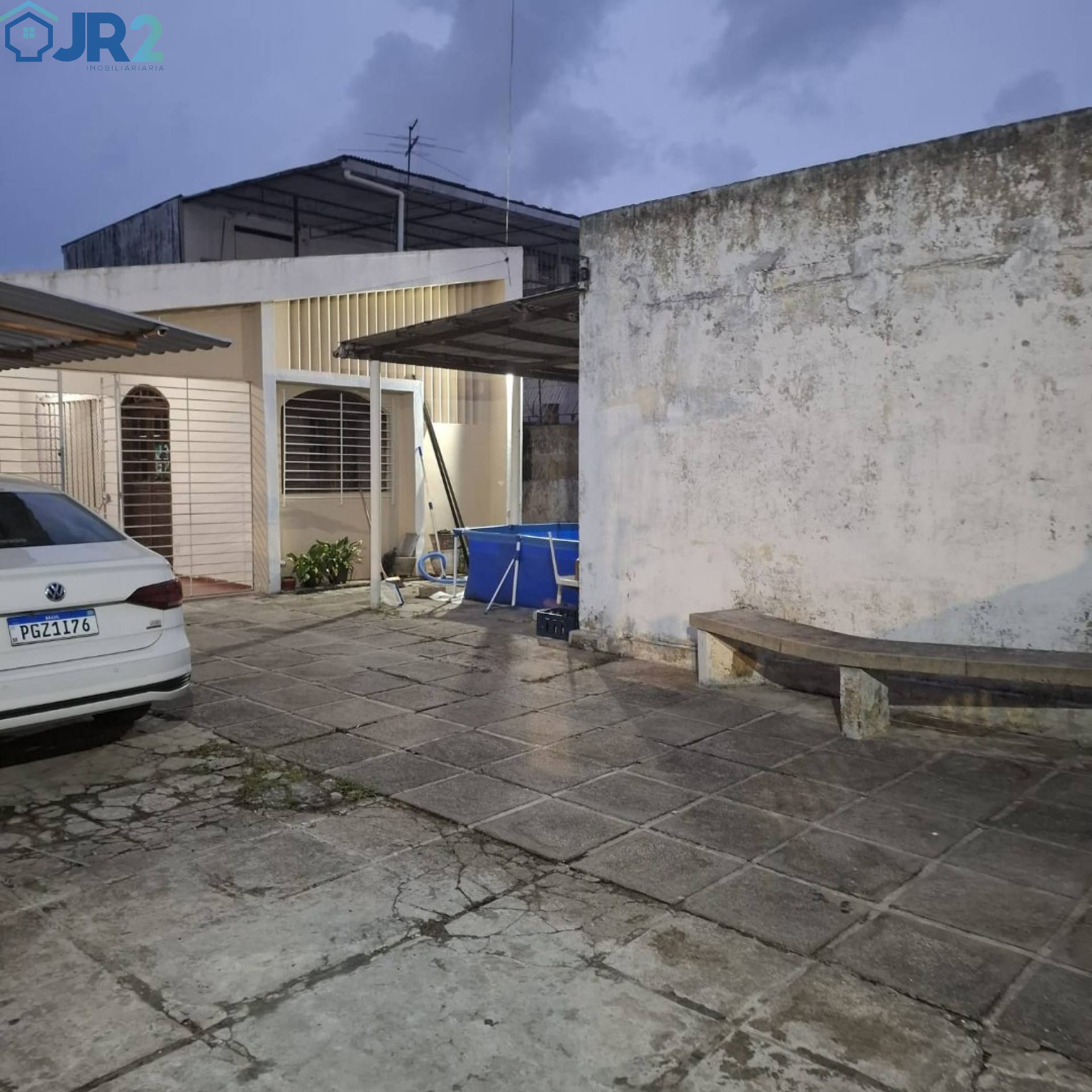 Casa a venda em afogados - EXCELENTE LOCALIZAÇÃO