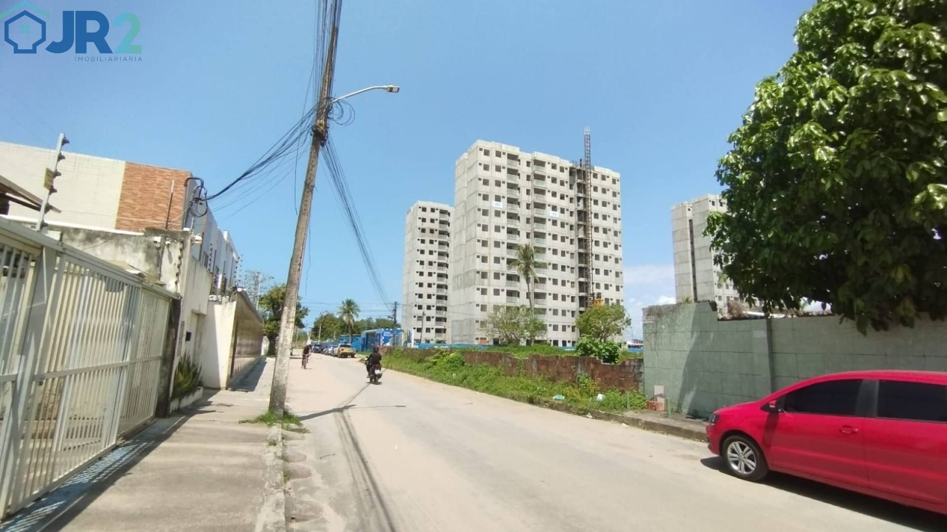 APTO A VENDA CANDEIAS 2 QUARTOS 2 GARAGEM