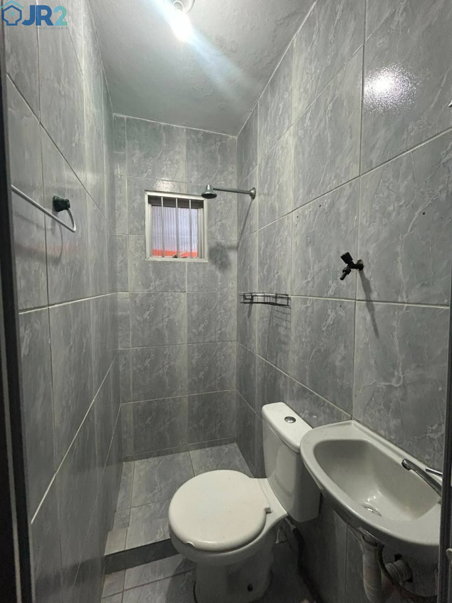 CASA À VENDA — BRASÍLIA TEIMOSA