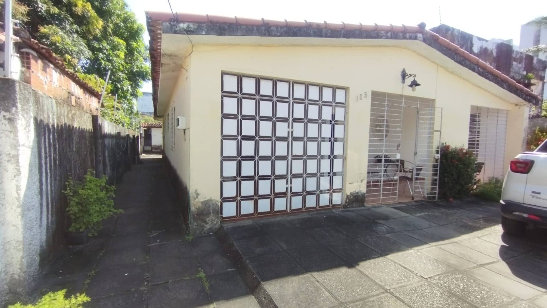 CASA A VENDA PIEDADE