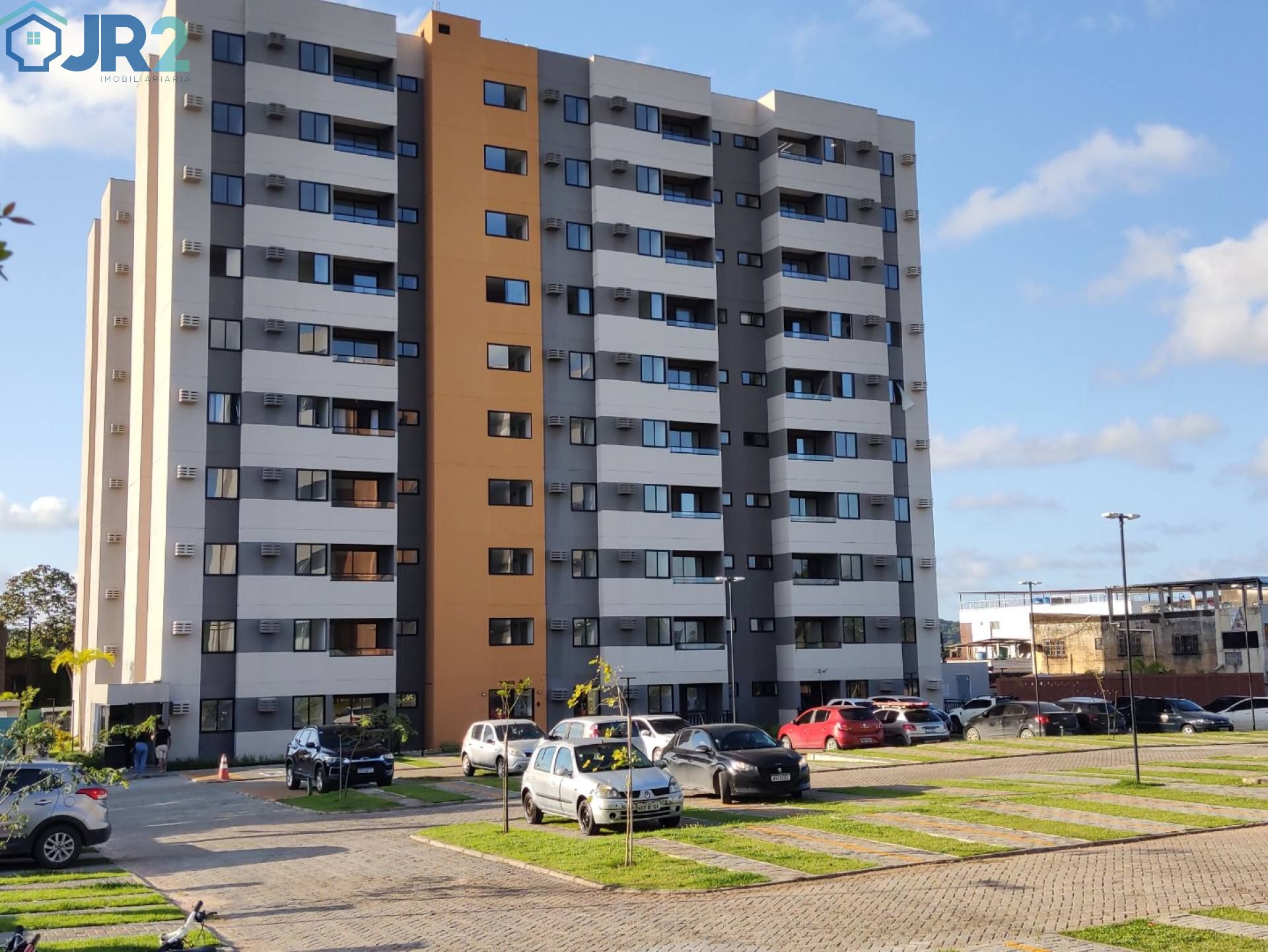 Apartamento na Caxangá com varanda estendida.