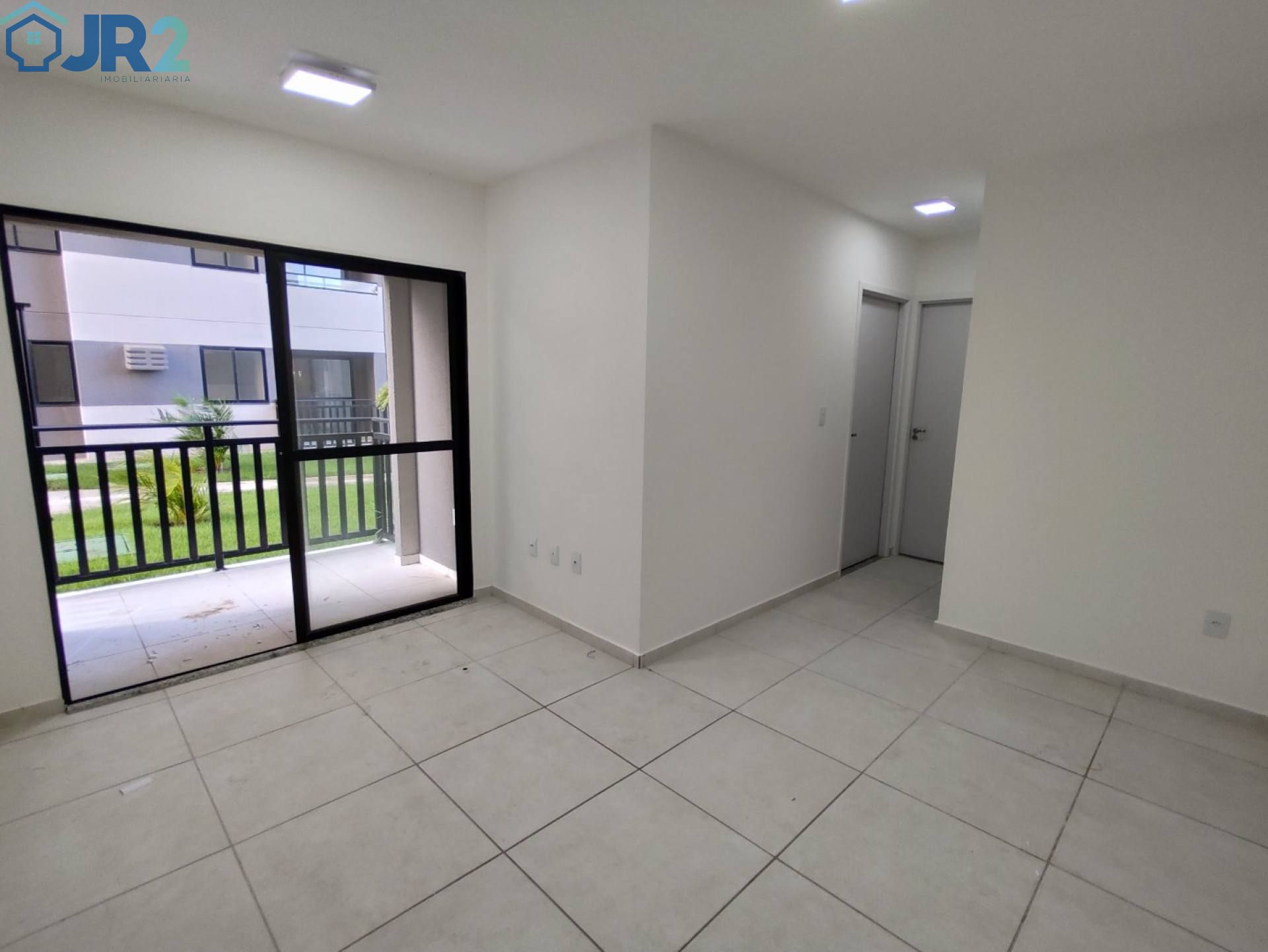 Apartamento na Caxangá com varanda estendida.