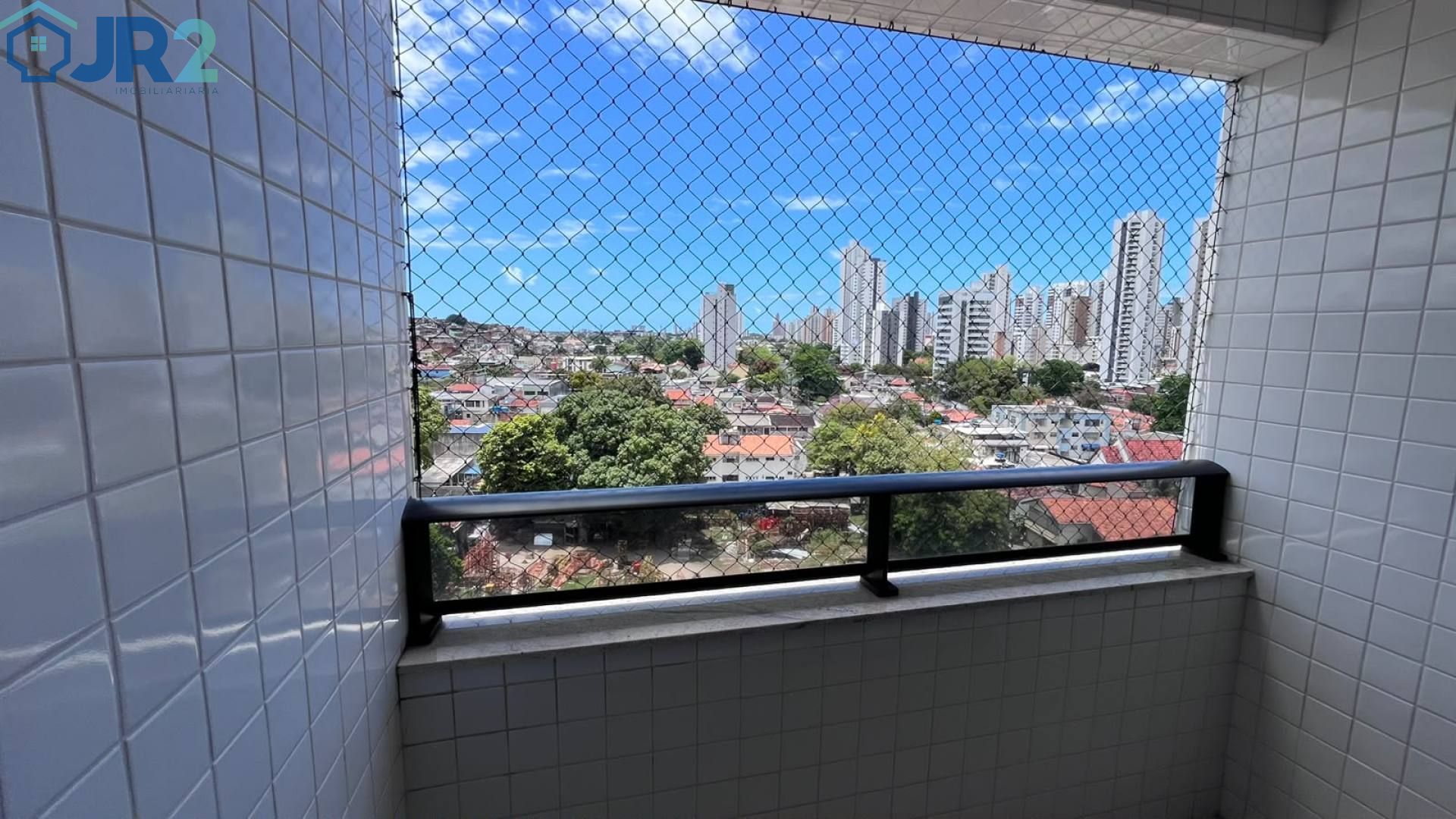 Apartamento Para Vender com 3 quartos 1 suítes no bairro Casa amarela em Recife