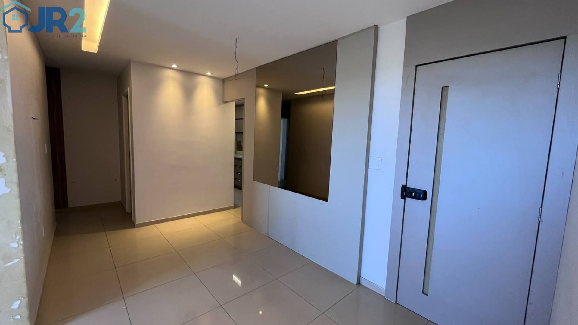 Apartamento Para Vender com 3 quartos 1 suítes no bairro Casa amarela em Recife