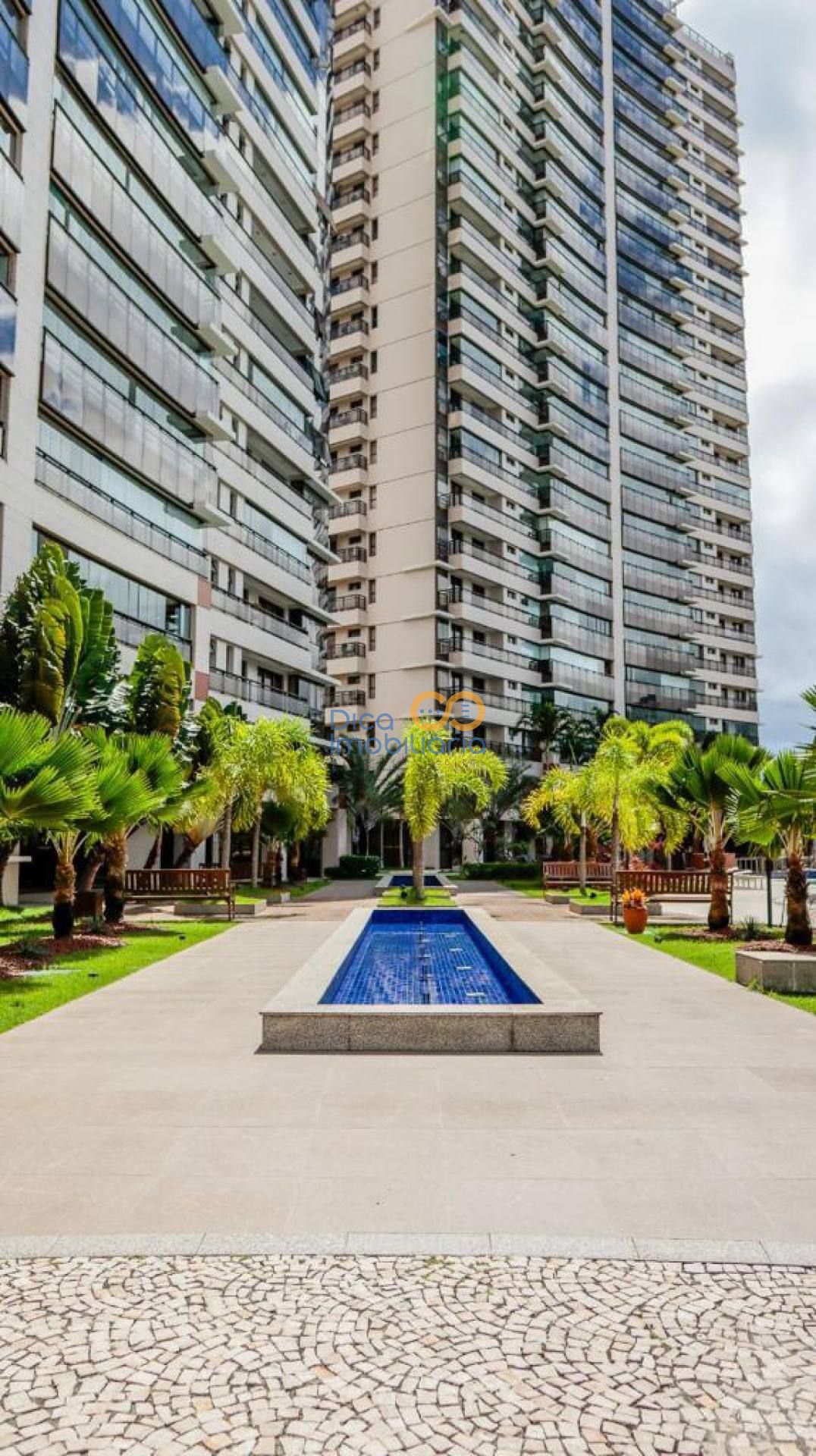 Cosmopolitan Mobiliado com 04 Suítes