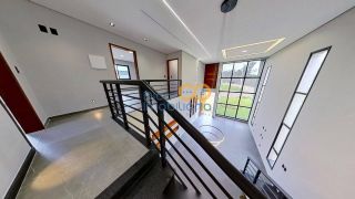 CASA DUPLE, FRENTE MAR NO CUMBUCO, 4 Suítes, 6 vagas - 263m2