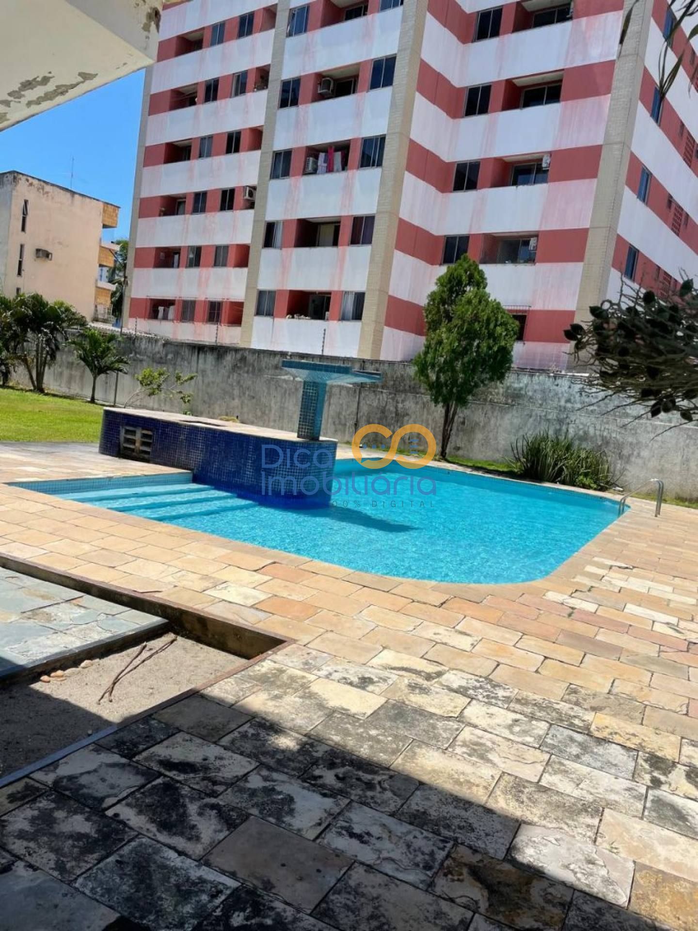 Apartamento Para Vender com 3 quartos 1 suítes no bairro Papicu em Fortaleza