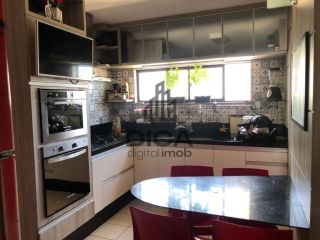 EXCELENTE APARTAMENTO A VENDA NO COCÓ