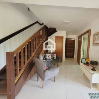 Casa duplex a venda com 2 suítes mobiliada na Reserva Sapiranga entre a Lagoa Aruá e a Praia do Forte Bahia
