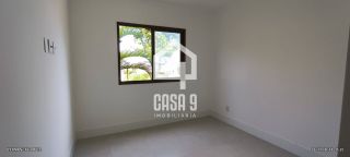 Apartamento térreo 4 suítes nunca habitado a venda em Itacimirim