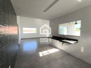 Casa em Condomínio Fechado Com Acesso ao Rio/Mar
