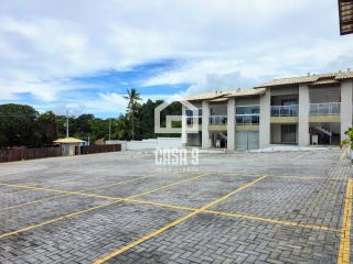 Apartamento a venda com 2 suítes à 650 metros da praia em Imbassai Bahia