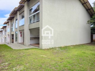 Apartamento a venda com 2 suítes à 650 metros da praia em Imbassai Bahia