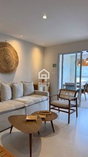 Apartamento a venda com 2 suítes à 650 metros da praia em Imbassai Bahia