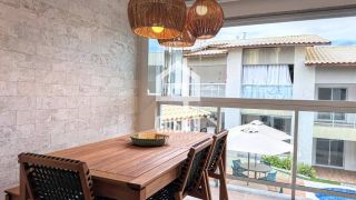 Apartamento a venda com 2 suítes à 650 metros da praia em Imbassai Bahia