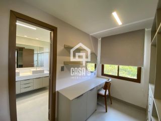 Casa alto padrão mobiliada a venda com 5 suítes no Condomínio Praia Bella em Praia do Forte Bahia