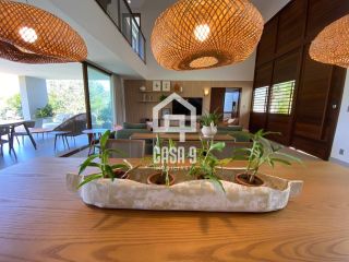 Casa alto padrão mobiliada a venda com 5 suítes no Condomínio Praia Bella em Praia do Forte Bahia