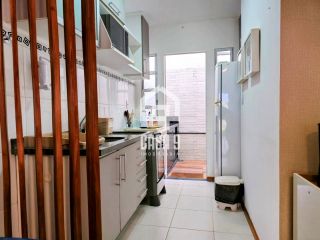 Apartamento térreo 2 Suítes pé na areia à venda em Itacimirim Bahia