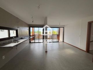 Apartamento supeior a venda com 2 suítes condominio VILA IAMANI na Praia da Espera em Itacimirim Bahia