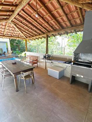 Casa duplex pra locação anual com 4 quartos no Condomínio Fazenda Praia do Forte Açu da Torre Bahia