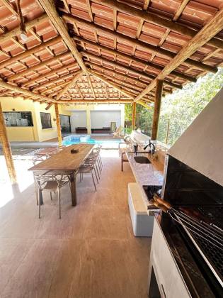 Casa duplex pra locação anual com 4 quartos no Condomínio Fazenda Praia do Forte Açu da Torre Bahia