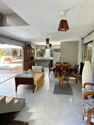 Casa duplex pra locação anual com 4 quartos no Condomínio Fazenda Praia do Forte Açu da Torre Bahia