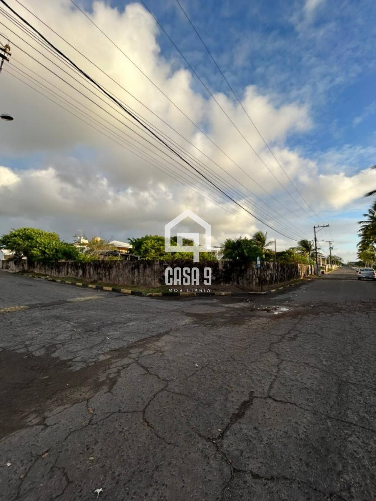 Terreno a venda 700 m² no Condominio Canto do Sol em Guarajuba- Ba