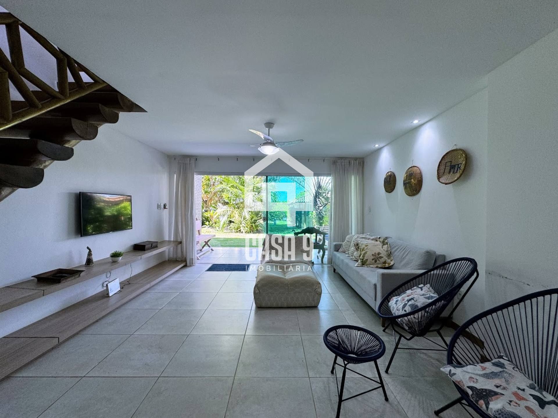 Apartamento triplex com 4 Suítes á venda em Itacimirim Bahia