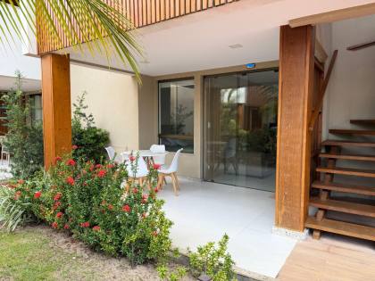 Apartamento novo térreo nascente mobiliado com varanda a venda com 2 suítes em Itacimirim Bahia