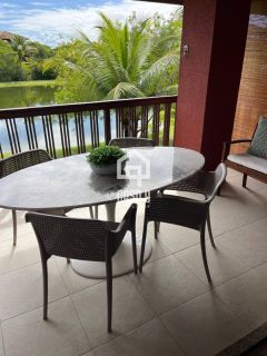 Apartamento a venda com 2 suítes no Village das Acacias Piscinas Naturais Praia do Forte Bahia