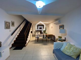 Apartamento térreo duplex a venda 2 suítes próximo da vila em Praia do Forte Bahia