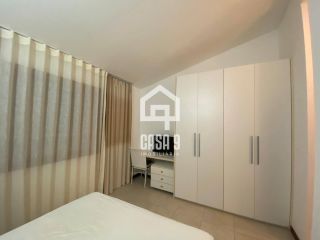 Apartamento térreo duplex a venda 2 suítes próximo da vila em Praia do Forte Bahia