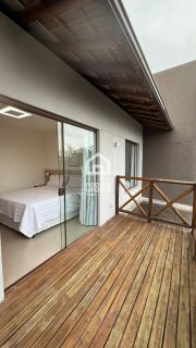 Casa a venda condomínio Alto da Enseada com piscina privativa em Praia do Forte Bahia
