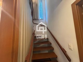 Casa mobiliada com 3 quartos a venda no condomínio Alto da Enseada em Praia do Forte Bahia