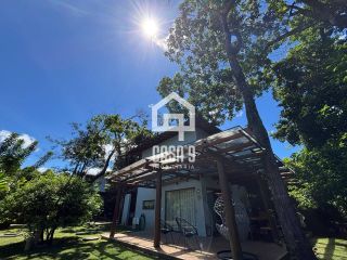 Casa mobiliada com 3 quartos a venda no condomínio Alto da Enseada em Praia do Forte Bahia