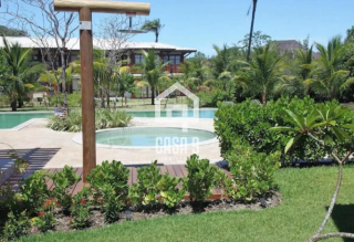 Apartamento superior com 3 quartos no condomínio Vila da Enseada em Praia do Forte Bahia