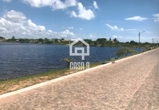 Terreno plano com 800 m² a venda fundo de lagoa no condomínio Águas de Sauipe em Porto de Sauipe Bahia