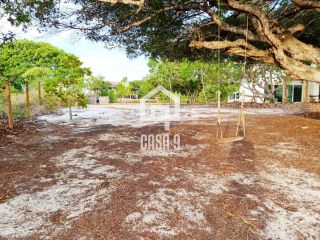 Terreno plano com 800 m² a venda fundo de lagoa no condomínio Águas de Sauipe em Porto de Sauipe Bahia