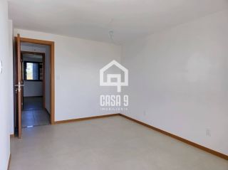Apartamento superior com terraço e 2 suítes a venda na Praia do Surf em Itacimirim Bahia