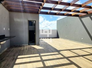 Apartamento superior com terraço e 2 suítes a venda na Praia do Surf em Itacimirim Bahia